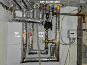 Hybrid-Heizung: Wärmepumpe, PV und wassergeführter Kaminofen kombiniert